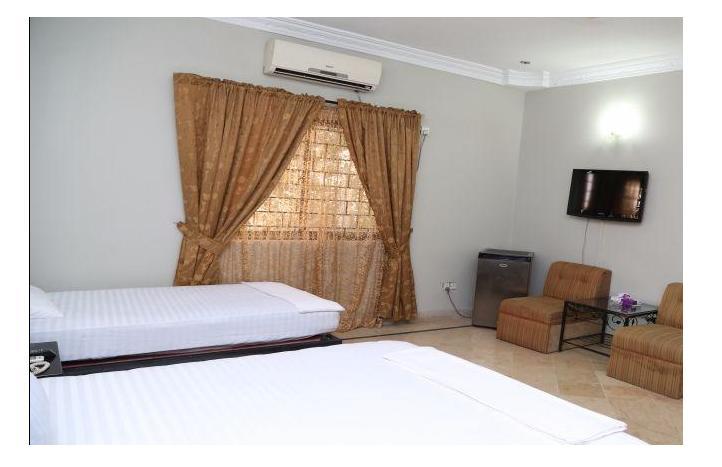 Luxury Inn Karachi Ngoại thất bức ảnh